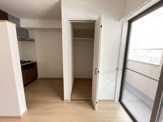 収納　※別部屋の写真です