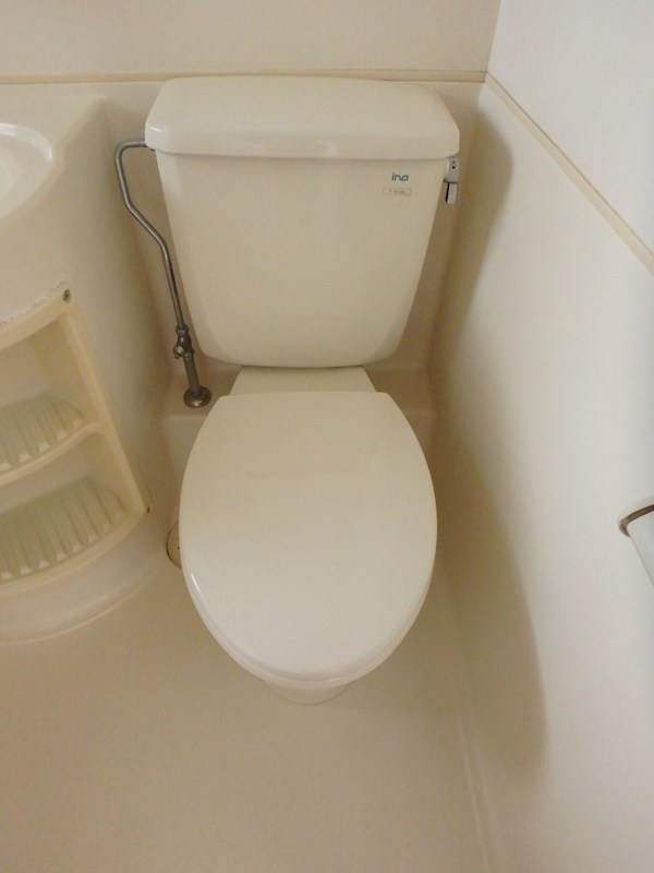 トイレ　別号室写真使用