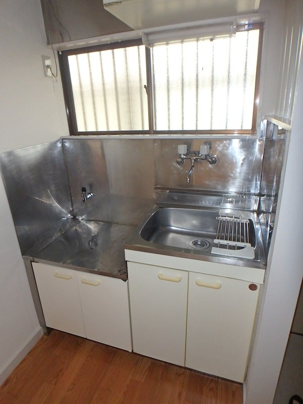 キッチン　別号室写真使用