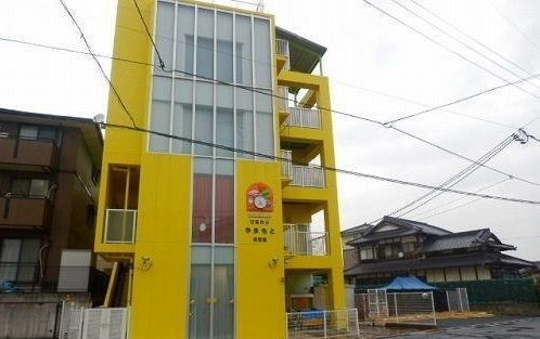 幼稚園・保育園　やまもと保育園（幼稚園・保育園）まで450m
