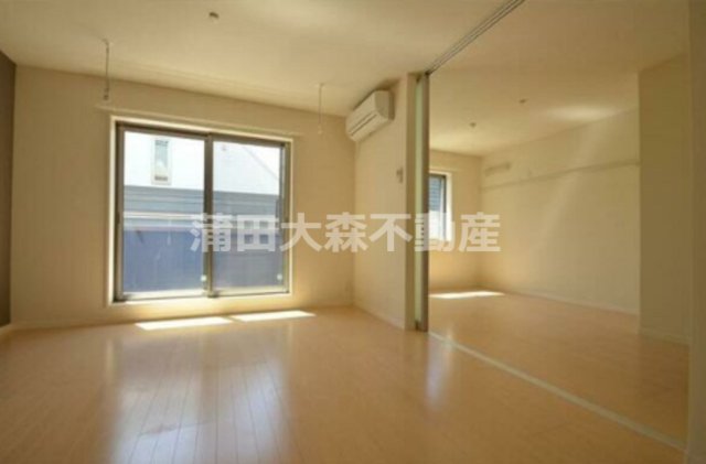 その他　洋室6.7帖の寝室