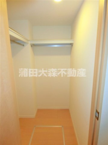 収納　収納　ウォークインクローゼット