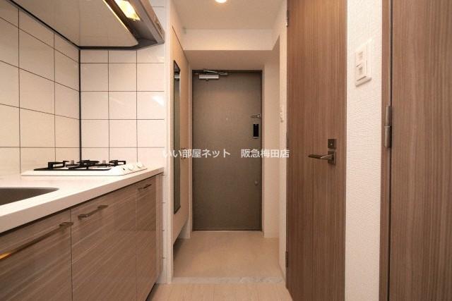 玄関　※同仕様写真となります。