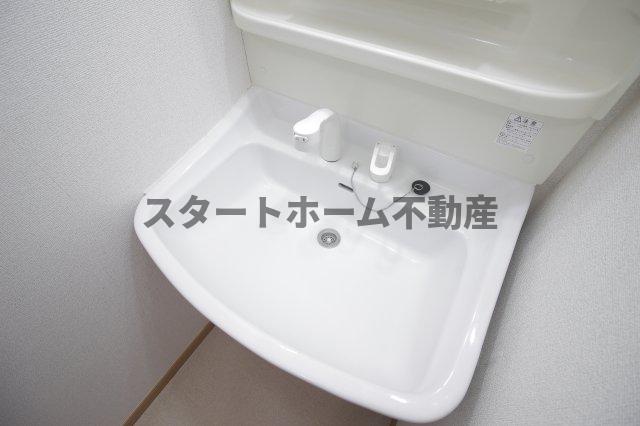 洗面設備　忙しい朝には欠かせない洗面所です