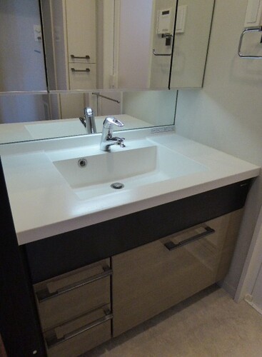 洗面設備　洗面台　※2024年9月撮影