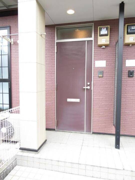 エントランス　エントランス