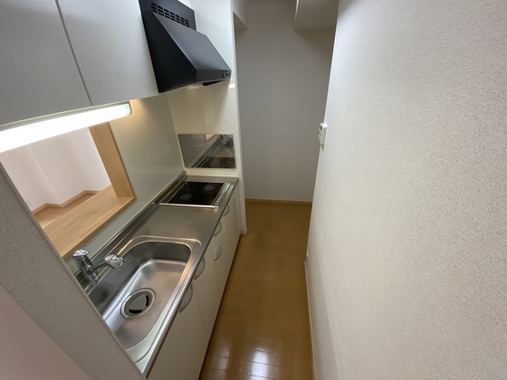 キッチン　※別部屋の写真です