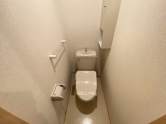 トイレ　※別部屋の写真です