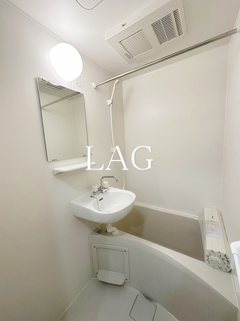 バス・シャワールーム　お風呂です。