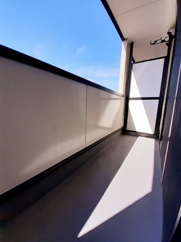 バルコニー　図面と現状に相違がある場合には現状を優先