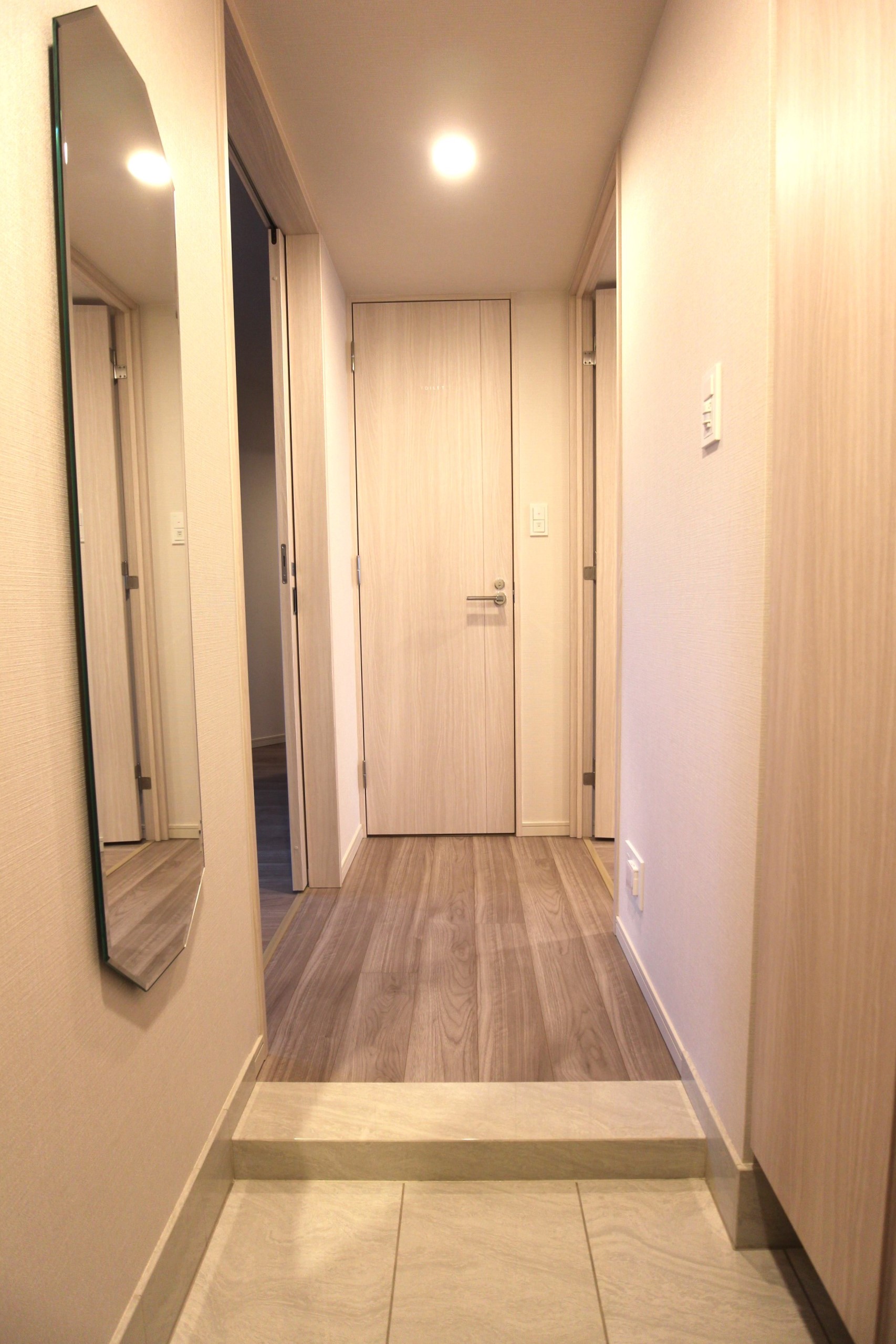 玄関　参考写真