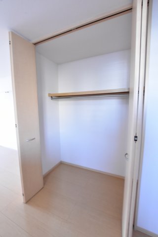 収納　同物件、別号室の写真です。