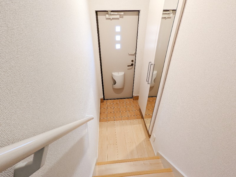 玄関　図面と現状に相違がある場合には現状を優先