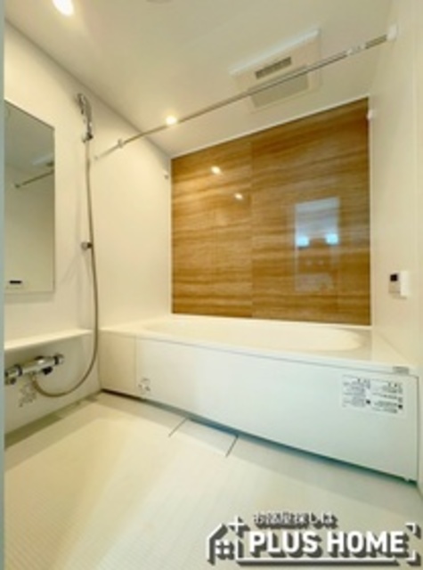 バス・シャワールーム　類似写真