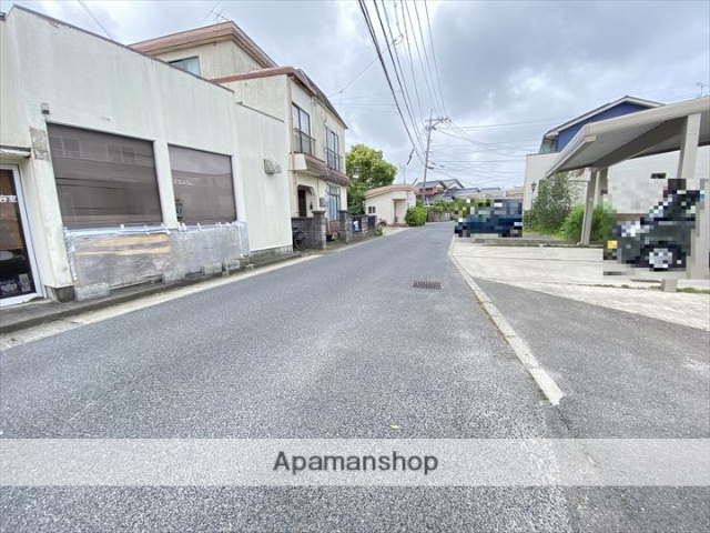 その他　前面道路（その他）まで0m