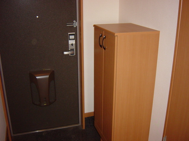 収納　シューズボックス