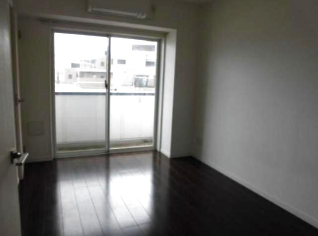 居室・リビング　別タイプ参考画像