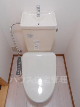 トイレ　シャワー付トイレ