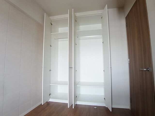 収納　各室に大きな収納を完備