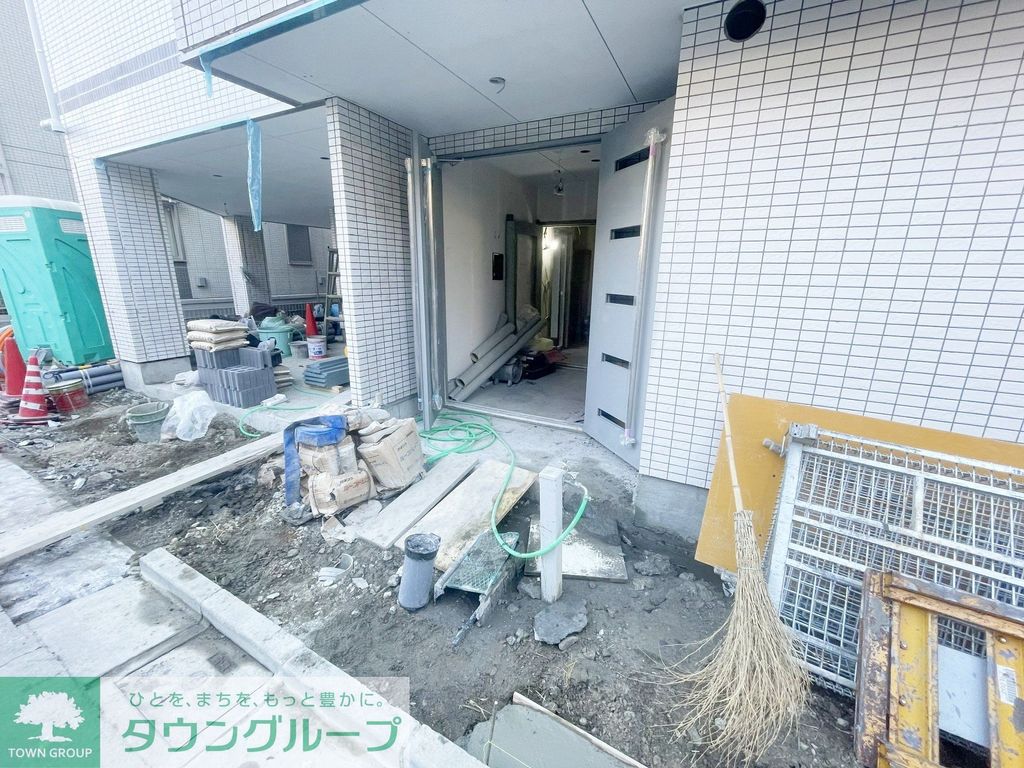 エントランス　庭