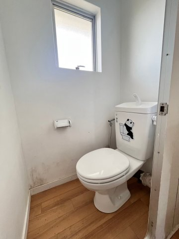 トイレ　別号室の画像です。ご参考下さい。
