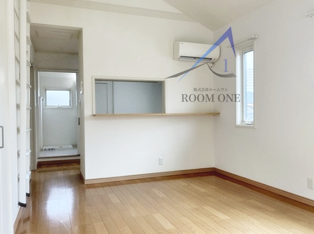 居室・リビング　洋室のお部屋です。