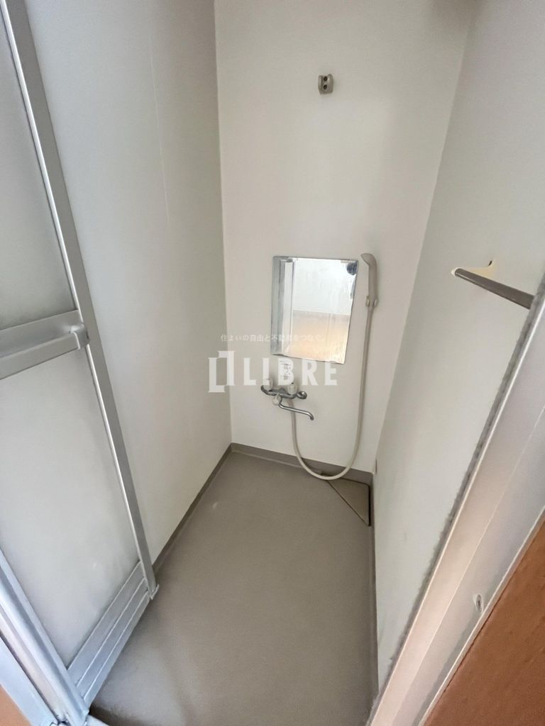 バス・シャワールーム　バルコニー