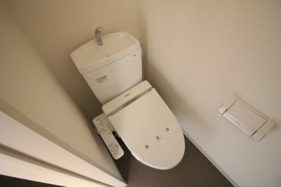 トイレ　※別部屋の写真です