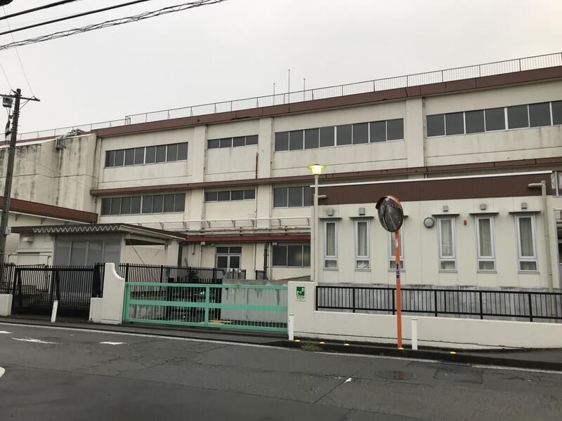 中学校　川崎市立臨港中学校（中学校）まで1153m