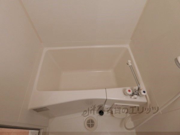 バス・シャワールーム　風呂