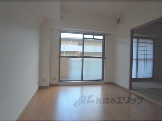 居室・リビング　居室