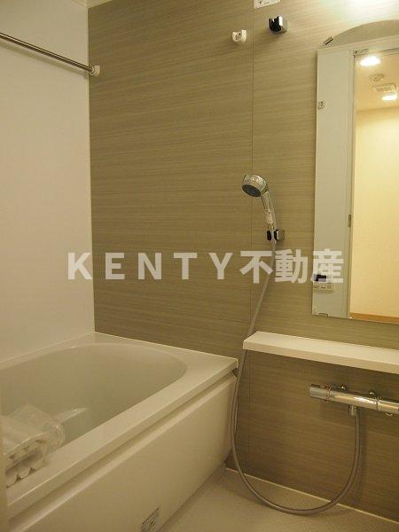 バス・シャワールーム　日々の疲れを癒すお風呂付です