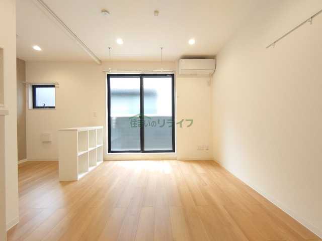 居室・リビング　ラ　プティート　ヴィラ　神楽坂