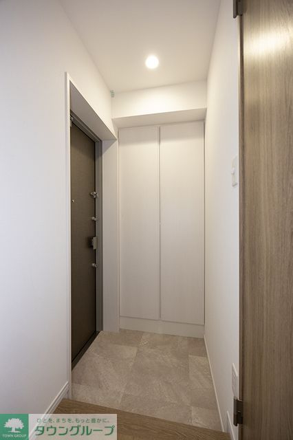 玄関　※写真は同タイプ住戸です。