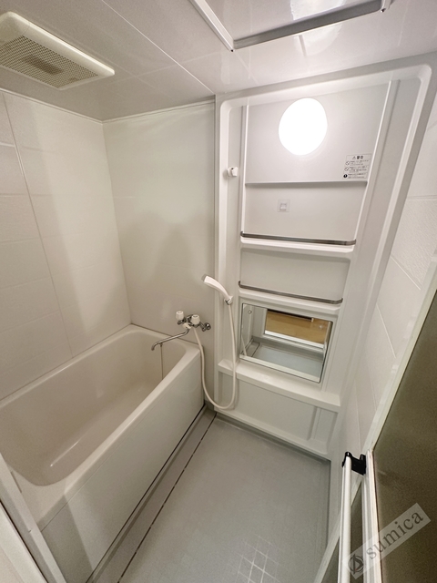 バス・シャワールーム　大きいお風呂でゆっくりとお寛ぎください♪♪