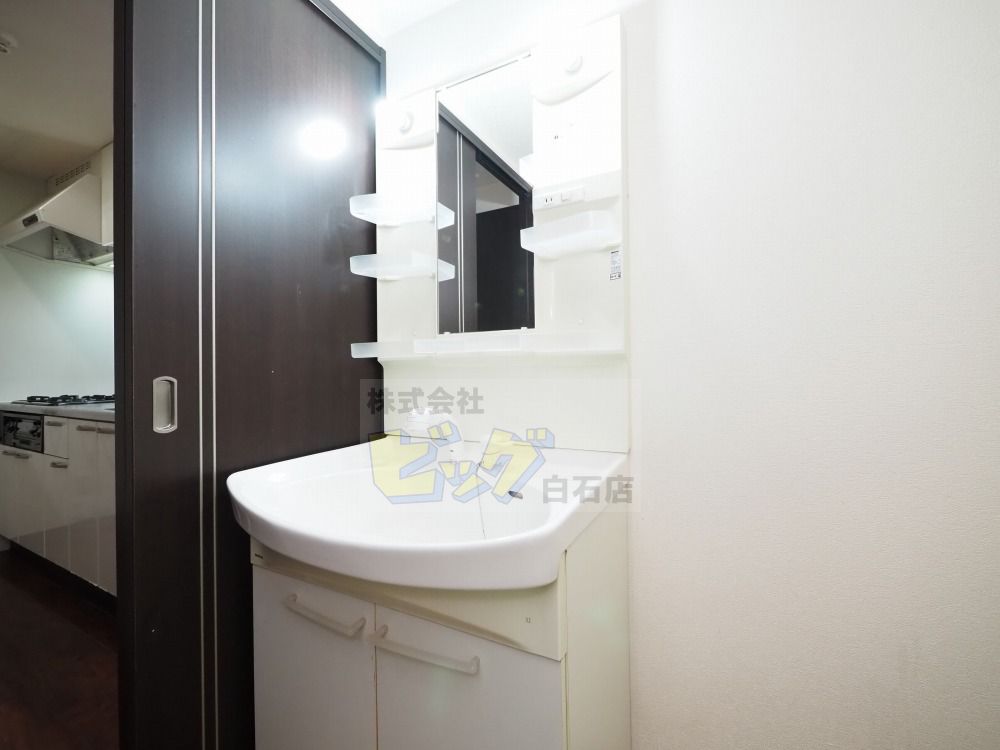 洗面設備　シャンプードレッサー完備しています♪