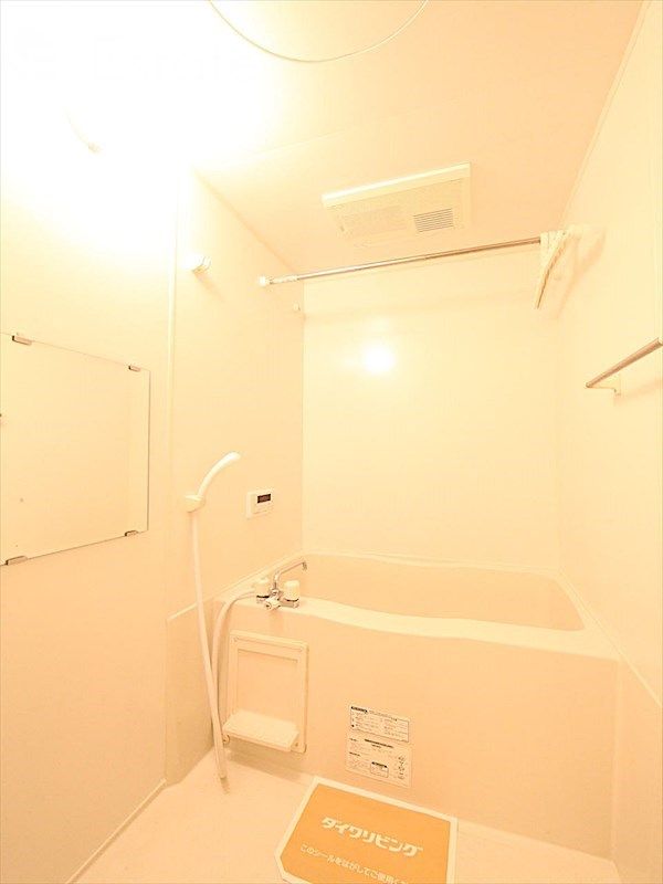 バス・シャワールーム　バスルーム