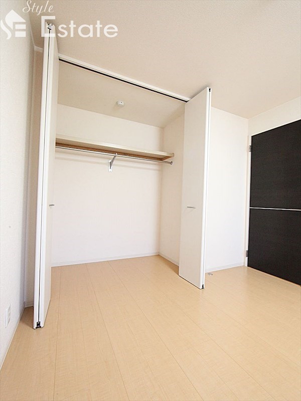 収納　クローゼット