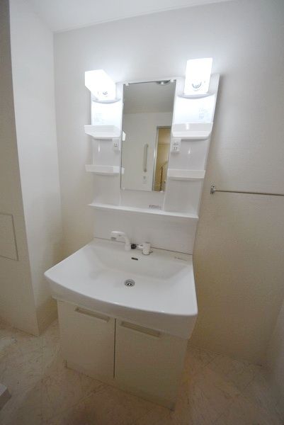 洗面設備　★独立洗面台★