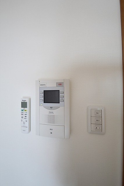 セキュリティ　同物件別号室のものです。