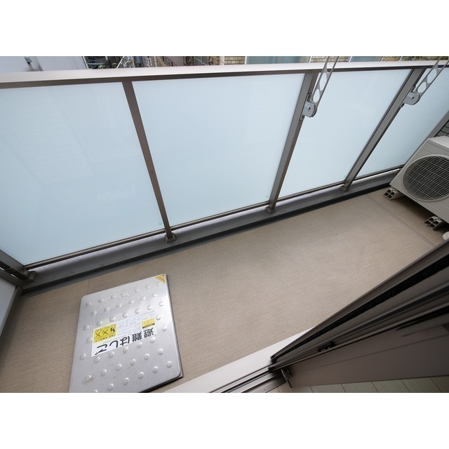 バルコニー　※同系統別部屋です。