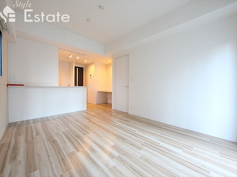 居室・リビング　内装