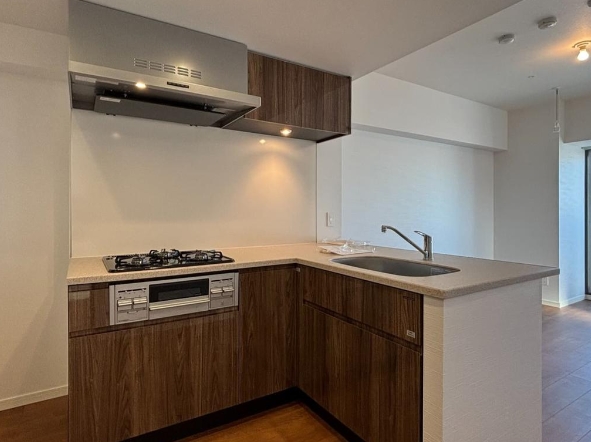 キッチン　☆調理も捗るシステムキッチン☆