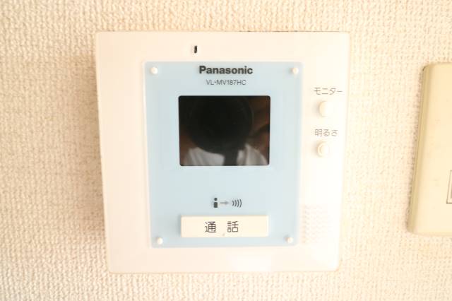 セキュリティ　来客時も安心のTVモニターホンです。