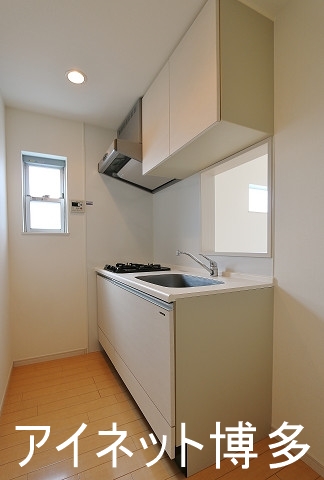 キッチン　こちらでお料理をお楽しみ下さい