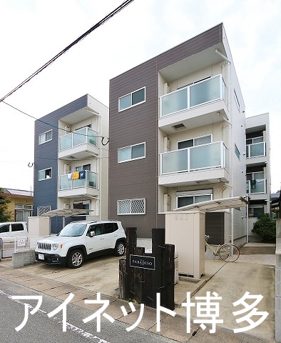 建物外観　オシャレなデザイナーズ物件です