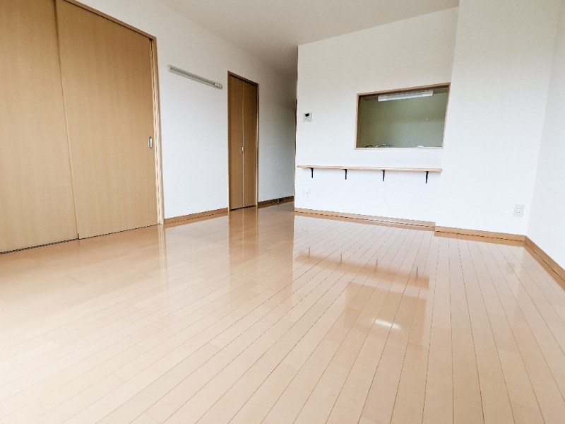 居室・リビング　図面と現状に相違がある場合には現状を優先