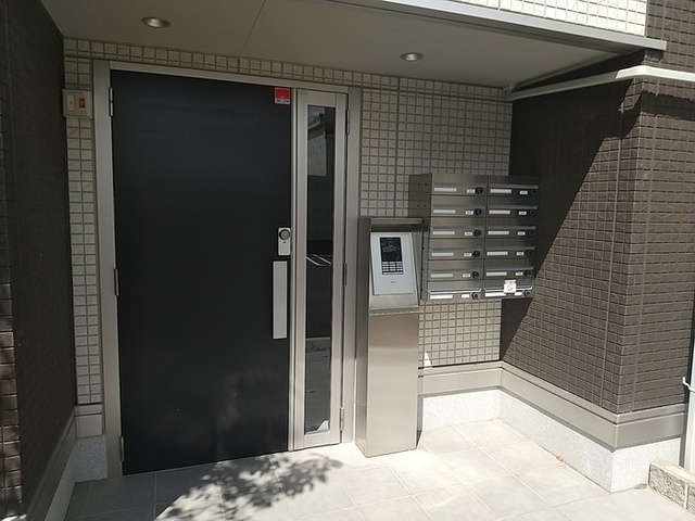 エントランス　エントランスオートロック