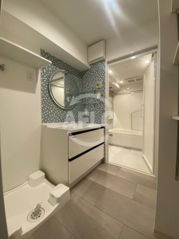 洗面設備　GLAM　STELLA松屋町　洗面所