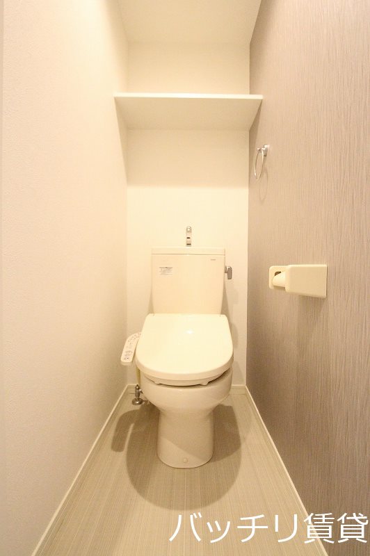 トイレ　同型タイプの為、現状を優先致します。